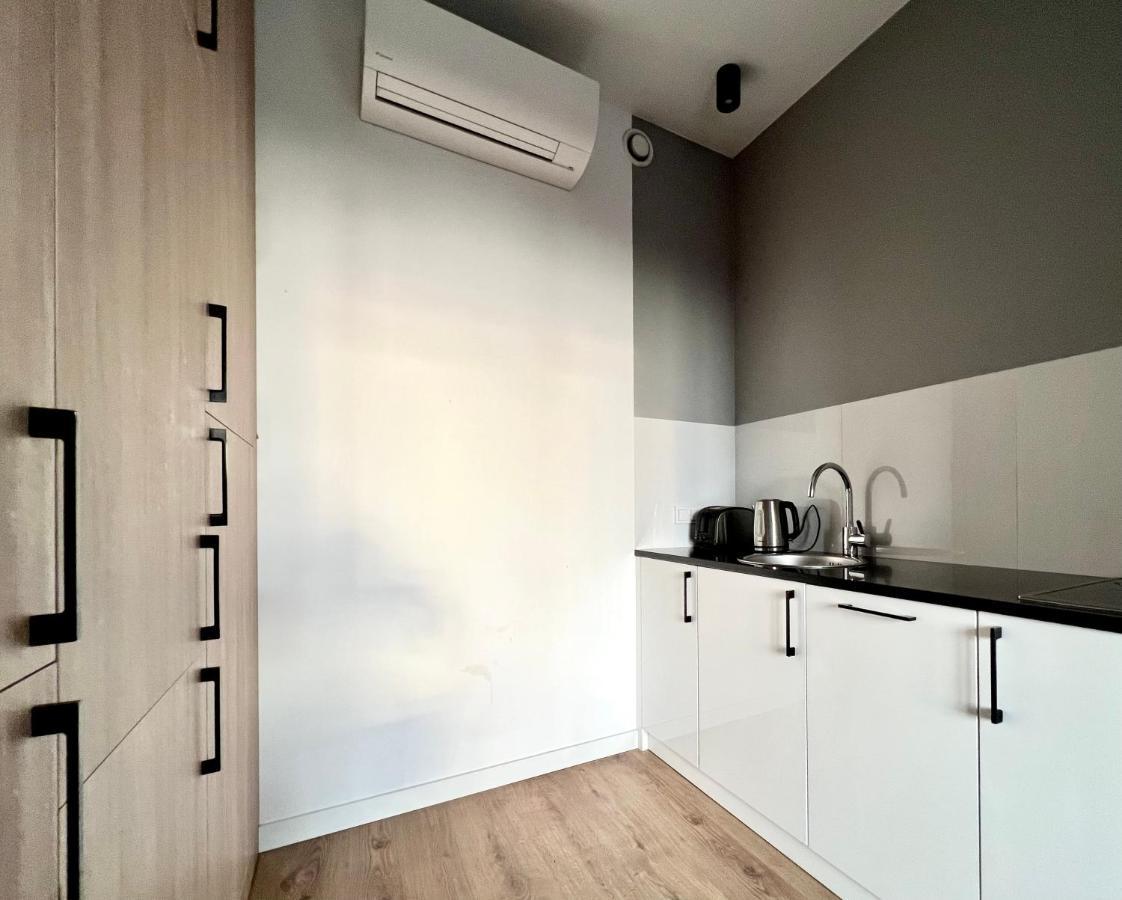 K22 Warszawa Zachodnia Slawinska 502 Apartment Luaran gambar